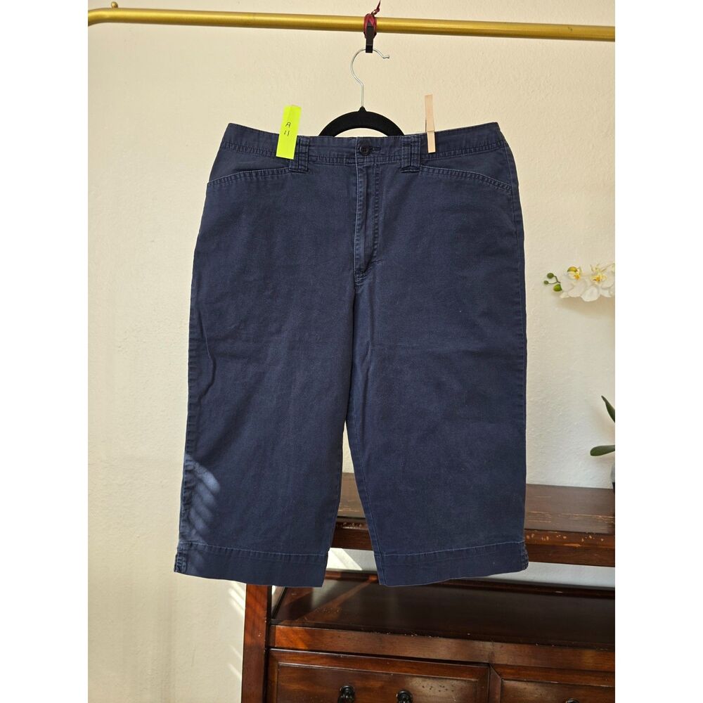 White Stag - Capri Navy Size 14 Young Women Strech Short